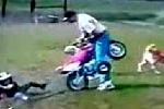 Amateur Clip - Dad und das kleine Motorrad